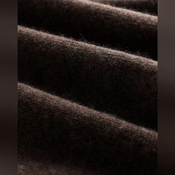 NWOT Quince Mongolian Cashmere Boxy Crewneck Sweater - Picture 7 of 7